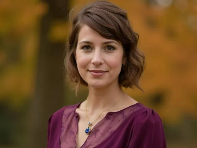 Wedding Guest Wearing Sapphire Pendant